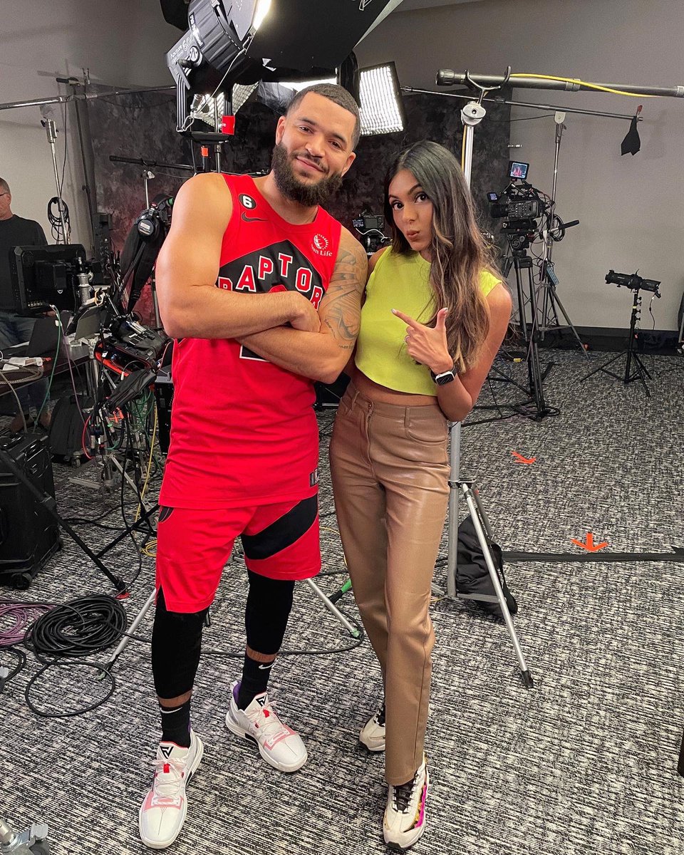 Emily Agard tweet media