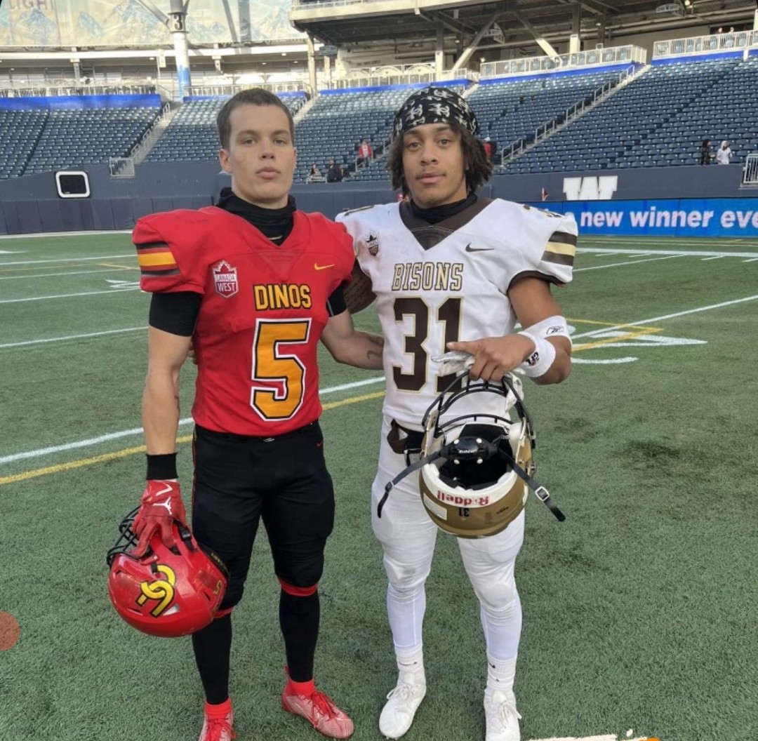 chester_p_c's tweet photo. #BCballers @HyackFootball 
#Deakon #SebastienReid 
#DBshit https://t.co/Db0d0ublg0