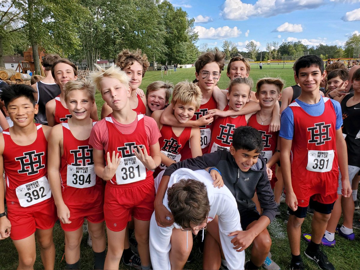 IHMcCarthMath's tweet photo. IH MS XC - Our Boys team encourages each other but also loves to have fun with each other - from focus to smiles! Great running today Braves! @ihbravesad https://t.co/VvuQNcuEZo