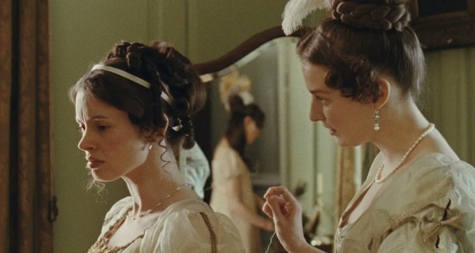 Watch Attitude Magazine's leaked NSFW photo on TwXstars