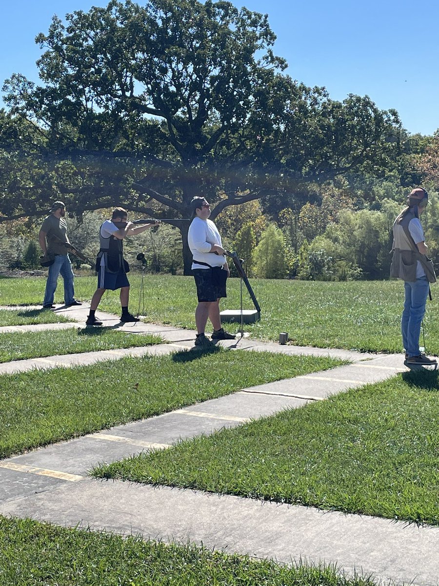 LSHSTrapMasters's tweet photo. Thank you to all of the participants and volunteers that help run a great shoot. https://t.co/xn1bHHtoap