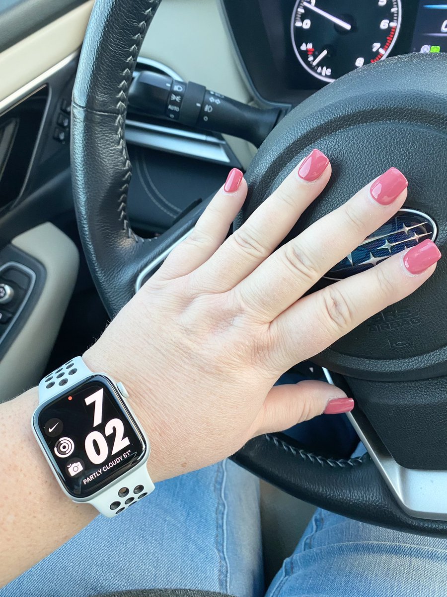 matobesman's tweet photo. Got these bad boys put on when Audrey got her homecoming nails done… 5 days is enough.
#nails #removeNOW https://t.co/gno1Qvydvn