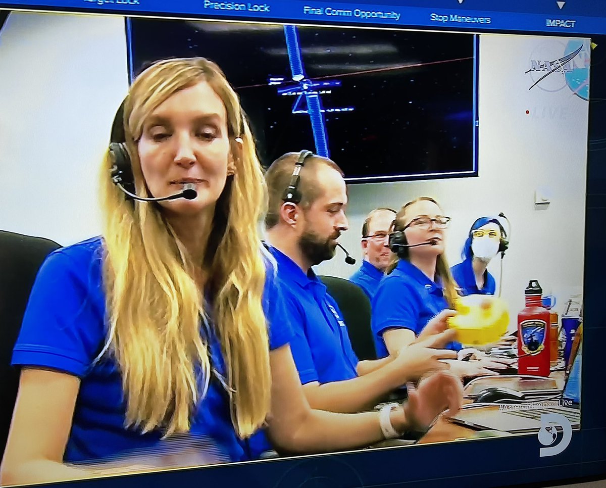 RDOchatter's tweet photo. Noticed this guy with the PacMan controller on #AsteroidImpactLIVE 😂 Is that what they use at NASA? #PacMan #Gamer https://t.co/FxD7FeXjA7