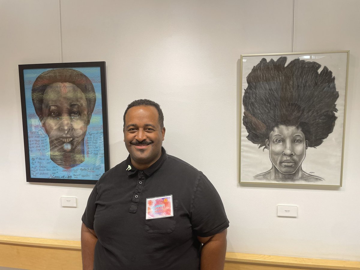ShaziaMir71's tweet photo. #Gallery1832 smashed it again with another amazing art reception- beautiful art, wonderful conversations and stories shared by our creatives and brilliant crowd @labcentral today! #WeLiveInColor https://t.co/ffZlycSPMS