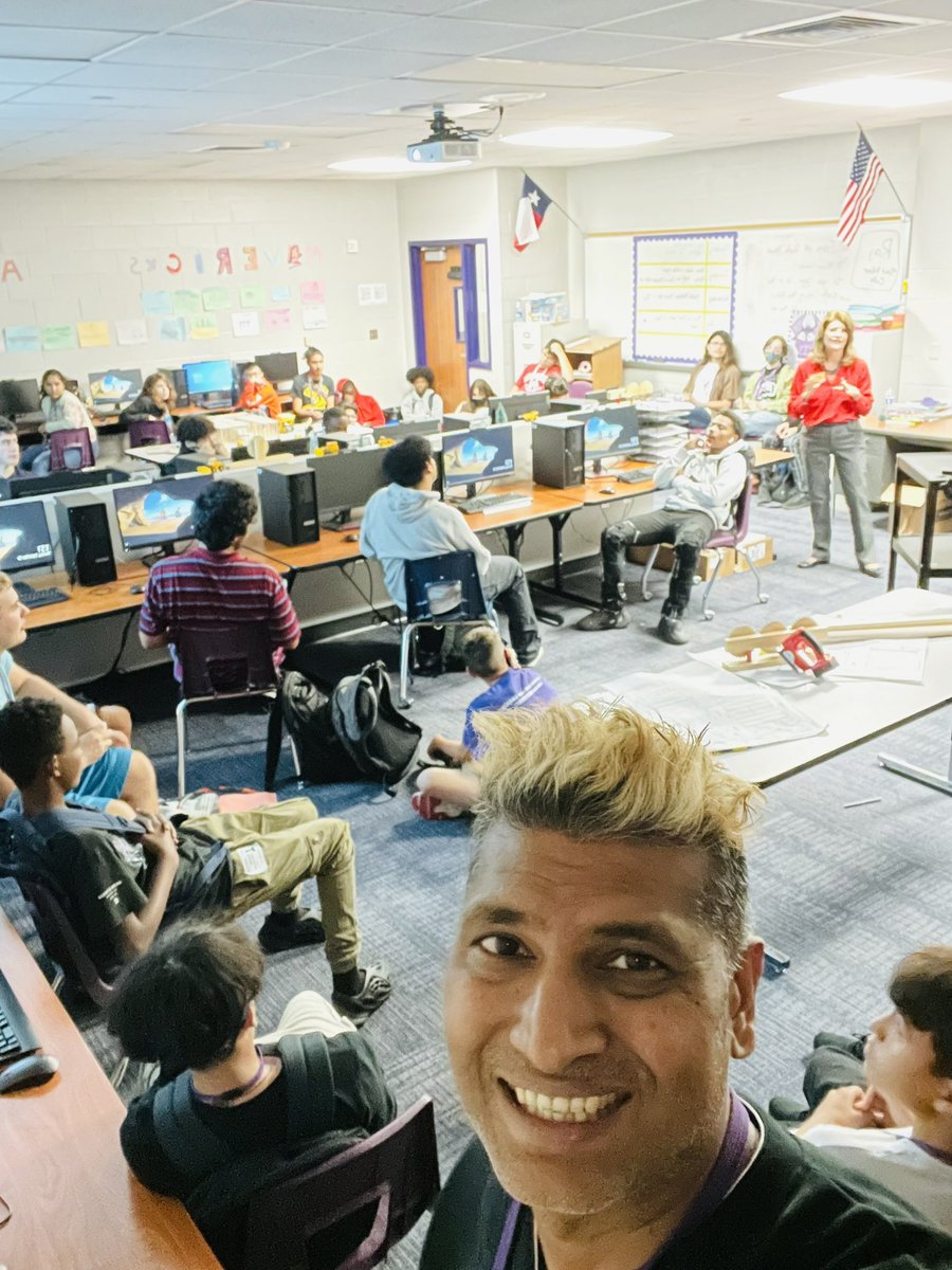 rnglobalgroup's tweet photo. Today the CTE/ Engineering Department would like to thank Ms. Boyle (MRHS College and Career Facilitator) and Ms. Thompson (HCC) for coordinating a fantastic, valuable and highly informative presentation for the students about local college opportunities in engineering! https://t.co/y0i2UthGsk