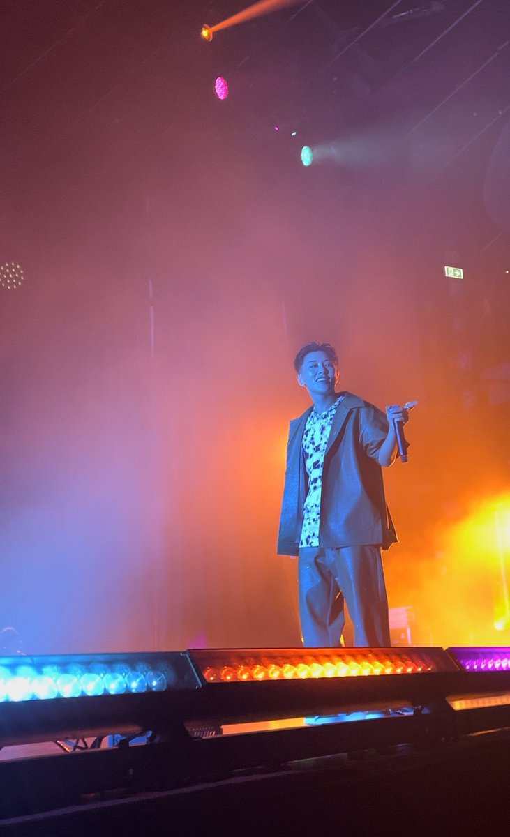 kpop__planet's tweet photo. last night was unreal #DPRinToronto #DPRRegimeTour #DPR https://t.co/Daa646vZH6