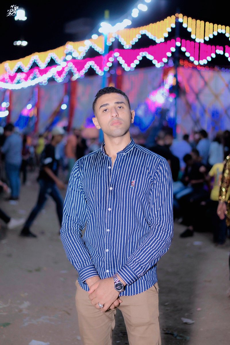 اللّهم سخر لنا من يحمل لنا الحبّ قولاً وفعلاً.. في غيابنا تمامًا كما في الحضور.