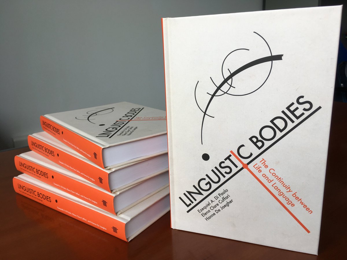 El CUERPO humano universal NO existe; deberíamos eliminarlo de nuestras teorías. Los cuerpos se autoorganizan históricamente en lugar de "funcionar". No pueden parecerse a máquinas. Son procesos, prácticas y relaciones; tienen más en común con los huracanes que con las estatuas.