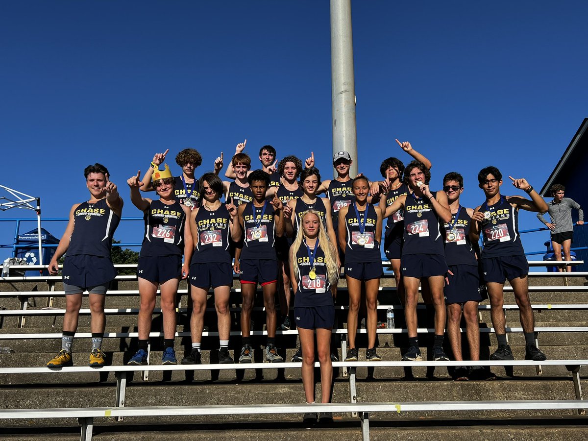 XcChase's tweet photo. Boys XC win The Rutherford County Championship! 1st time in 8 years. PR’s all around. 6 top 10 finishes. Alejandro A (2), Adrian F( 3), Riley C (4), Cam Leverette (5), Cam Logan (9), Elijah T (10). Girls take 3rd (Halle L) and 9th (Madison H-R) places! @CHASE_High #GoldStandard https://t.co/uxA4xfSShn