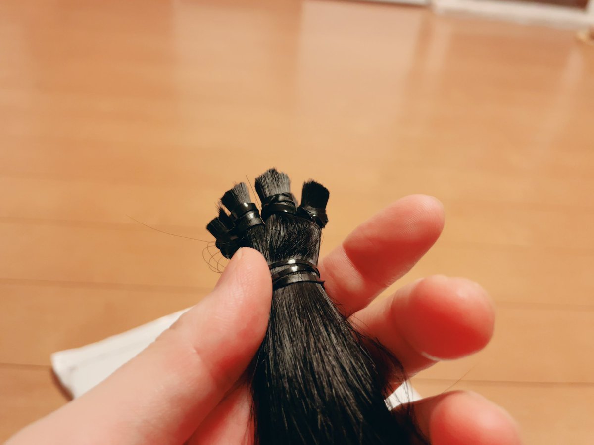a_z_k2015's tweet photo. ロングだった髪の毛をバッサリ切ったよ✂️
切った髪は今回もヘアドネーション。

切ってから初出勤だった昨日、利用者さんからつけられたあだ名は「かぐや姫」。

「ホワイトちゃん」の他に「かぐや姫」
が増えました🤣 https://t.co/QefK7jCBB1