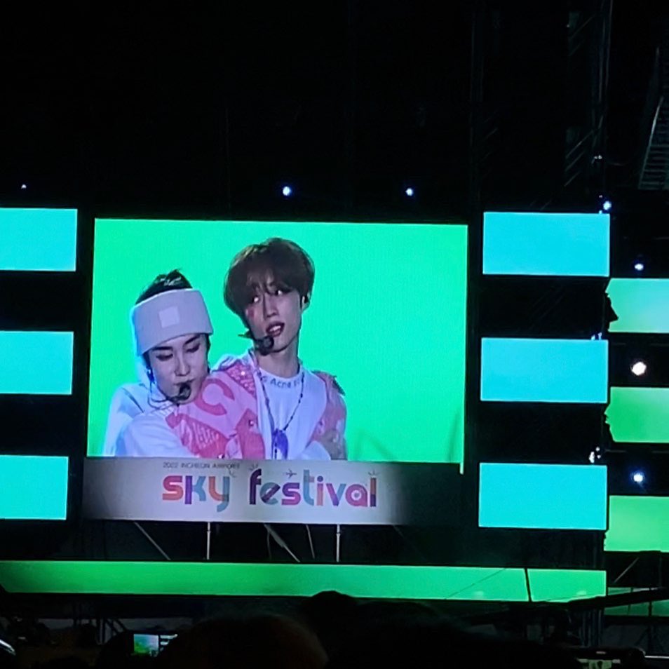 berysunw's tweet photo. ya que mi fan acc estaba muerta no había podido contar que estoy viviendo en corea y que ya fui a ver a mis bbs ㅠㅠ https://t.co/PFn2cjY83G