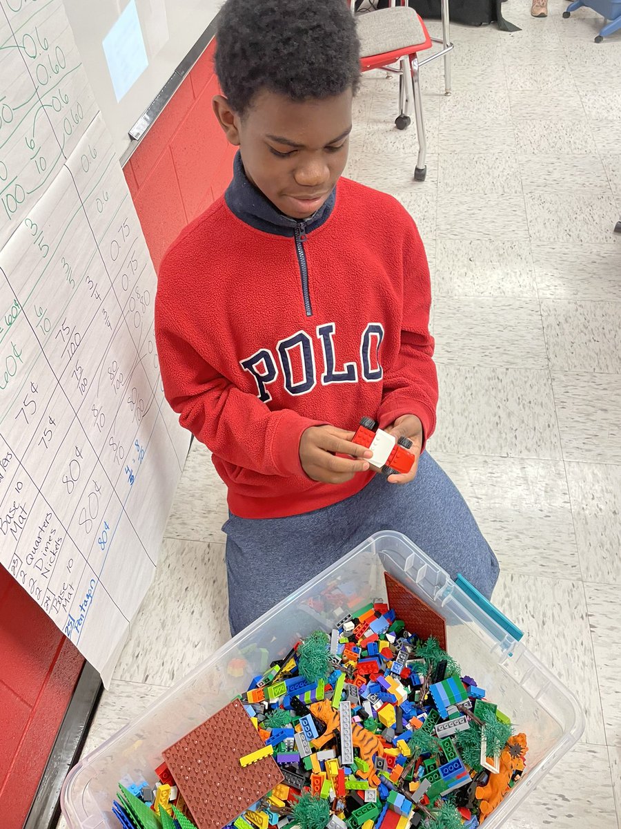 September Lunch Bunch started today… Maker Monday was a hit! #makers #builders #creators #bestyearever