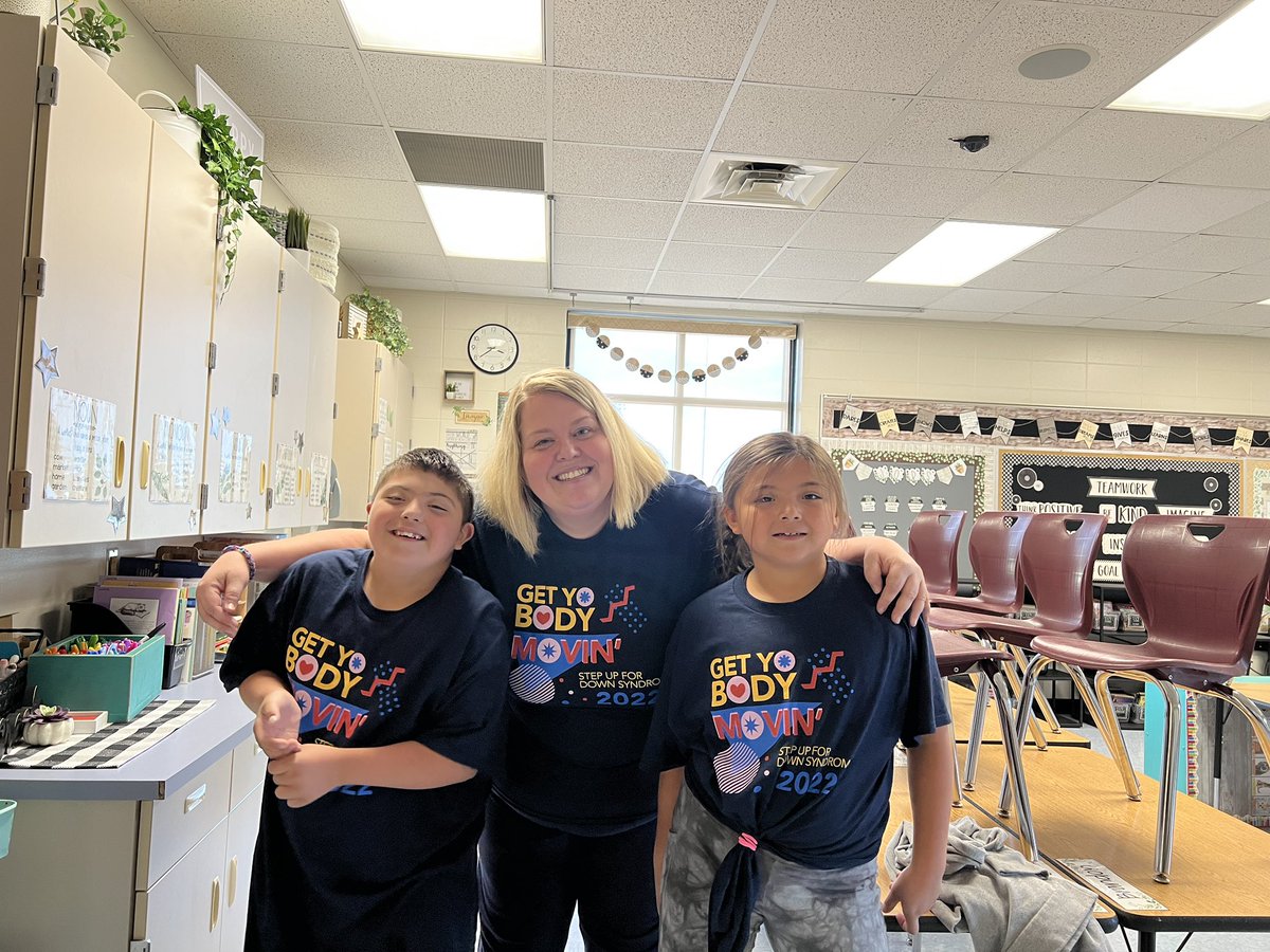 sarahvmn's tweet photo. Recovering from COVID kept me from the Down Syndrome walk yesterday, so I spent some time after school today with these two cuties instead. We crafted, played with the pups, and went to Pizza Ranch...so much fun!!! #lmemagic #montimagic https://t.co/tpnzzlbMSt