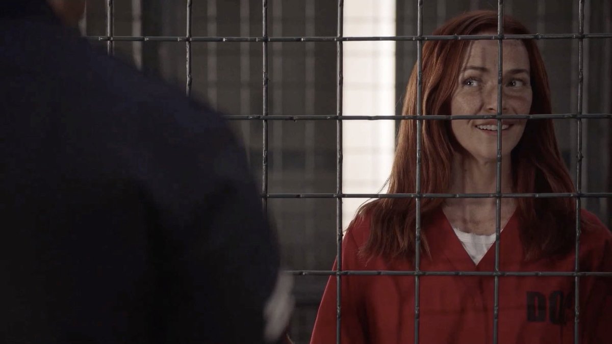 murphallo's tweet photo. guys i just figured out that… chris wasn’t rosalind’s original target… TIM was but he was out of town with lucy so she went for the next best. he wasn’t in rosalind’s social media list either, so no planned protection. THATS WHY SHES DRESSED LIKE ASHLEY. #therookie #chenford https://t.co/mxc0GKvnsE