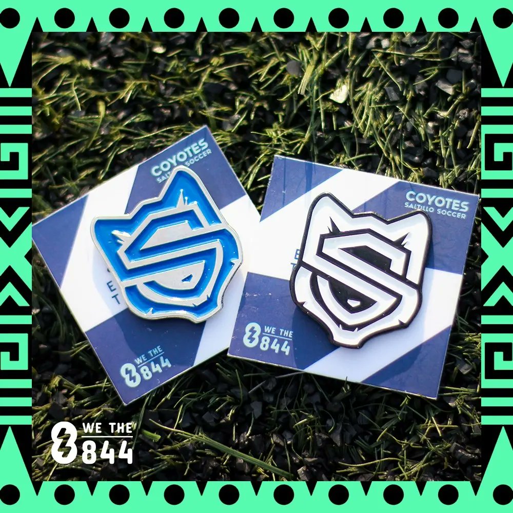 wethe844's tweet photo. 😍 QUÉ ELEGANCIA LA DE FRANCIA 
¿Quieres un pin de los Coyotes @saltillo_soccer? 🐺💙🖤🤍
Demuestra tu amor por el Equipo de Toda la Vida con esta mercancía oficial,. 
Cómpralos por solo $150 pesos: 
📱Vía mensaje en @wethe844
⚽Partidos de local de los Coyotes
#Saltillo @LigaTDP https://t.co/lrrvxupEiX