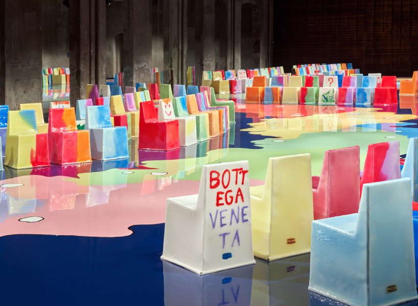 designboom's tweet photo. gaetano pesce individually designs 400 chairs dipped in colored resins for bottega veneta 

https://t.co/kSPe7IeawV https://t.co/7JuiLrF9HS
