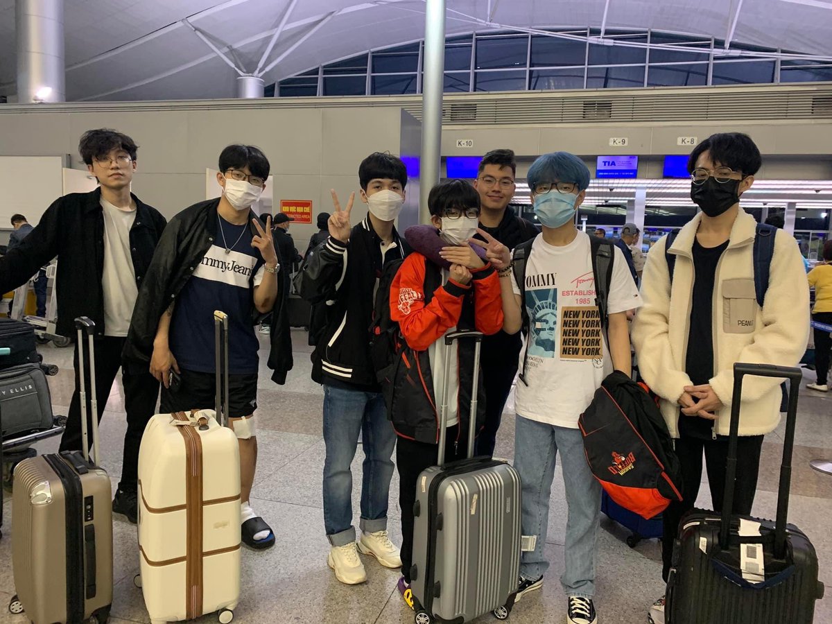mrbuffalo7's tweet photo. SAIGON BUFFALO ON THE WAY TO MEXICO 🇻🇳🇲🇽 

The boys are more ready than never for the #Worlds2022 Froggy and Coach Ren will flight tomorrow due to the visa issue. 
#SGBWIN https://t.co/KDURvjAdvW