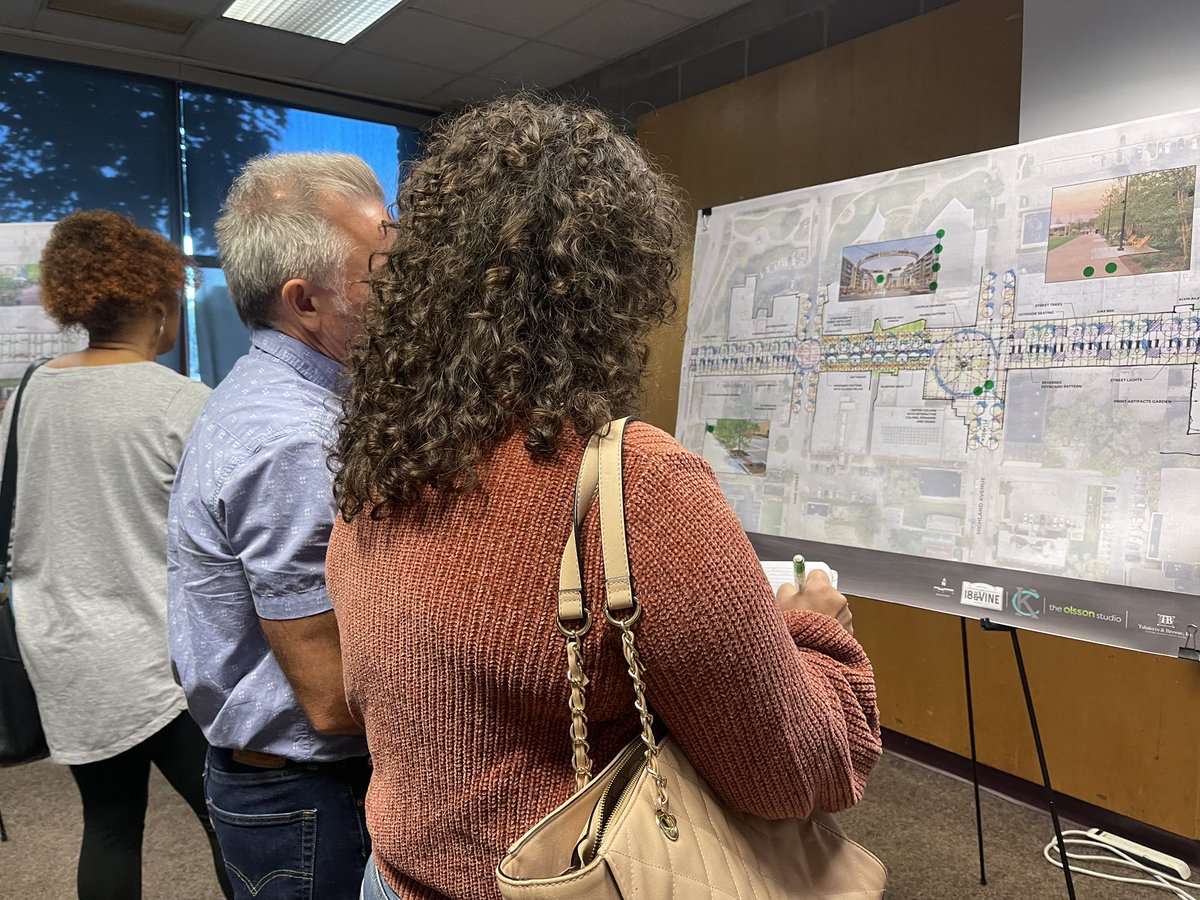 $4M in federal funds are coming to 18th &amp; Vine for lighting, landscape, street &amp; infrastructure upgrades. Tonight’s public meeting asks residents to use dots to share feedback on the ideas 🟢🟢🟢