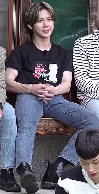 csnjwy's tweet photo. THIS IS THE MAN ATEEZ PROTECT AND BABY ALL THE TIME https://t.co/aB58hSZR7D