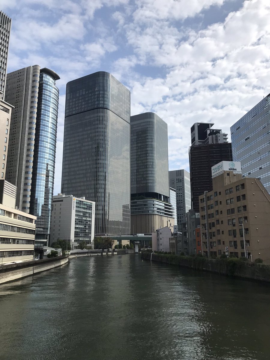 merci_mimi_'s tweet photo. メルシーミミ公式アカウントです。
本日の大阪肥後橋の天気は⛅️
今日は晩に雨が降る予報です☔️
火曜日頑張っていきましょう♪

#企業公式が毎朝地元の天気を言い合う
#イマソラ
#がんばろう企業公式
#公式つぶやき部
#企業公式秋のフォロー祭り
#企業公式相互フォロー
#相互フォロー希望 https://t.co/nwOwREIk0Y