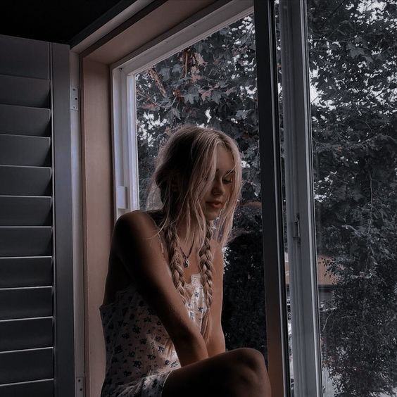 ᅠ

                         • Viviendo el sueño. 

⠀⠀⠀⠀