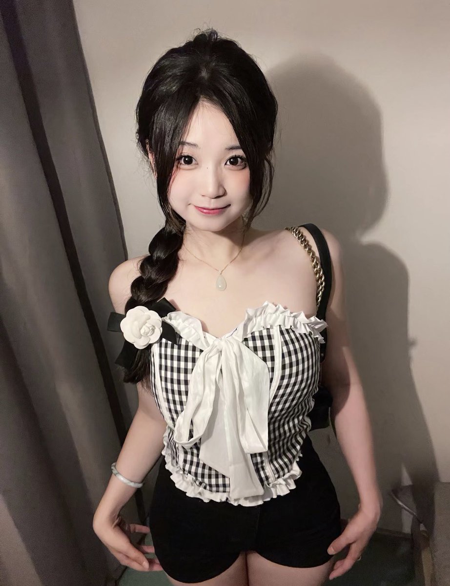 yyll111's tweet photo. #微胖 https://t.co/VZCxZTpiwb