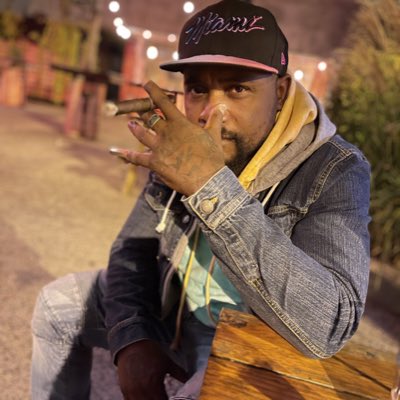 JusSeif's tweet photo. #NewProfilePic https://t.co/nPwbSAvRqr