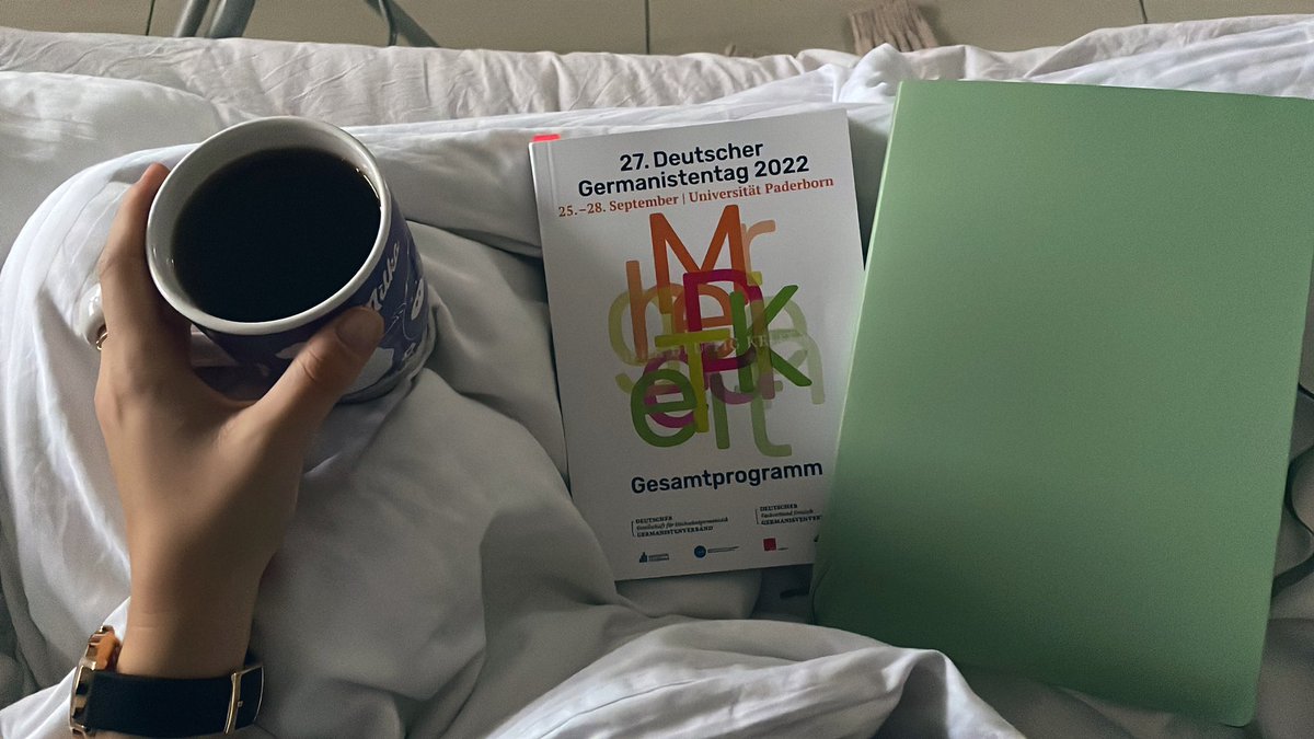 katharinaklanke's tweet photo. Dann eben so.
#Germanistentag #Germanistentag2022 #Germanistiktag https://t.co/ZIlcSQTuPx