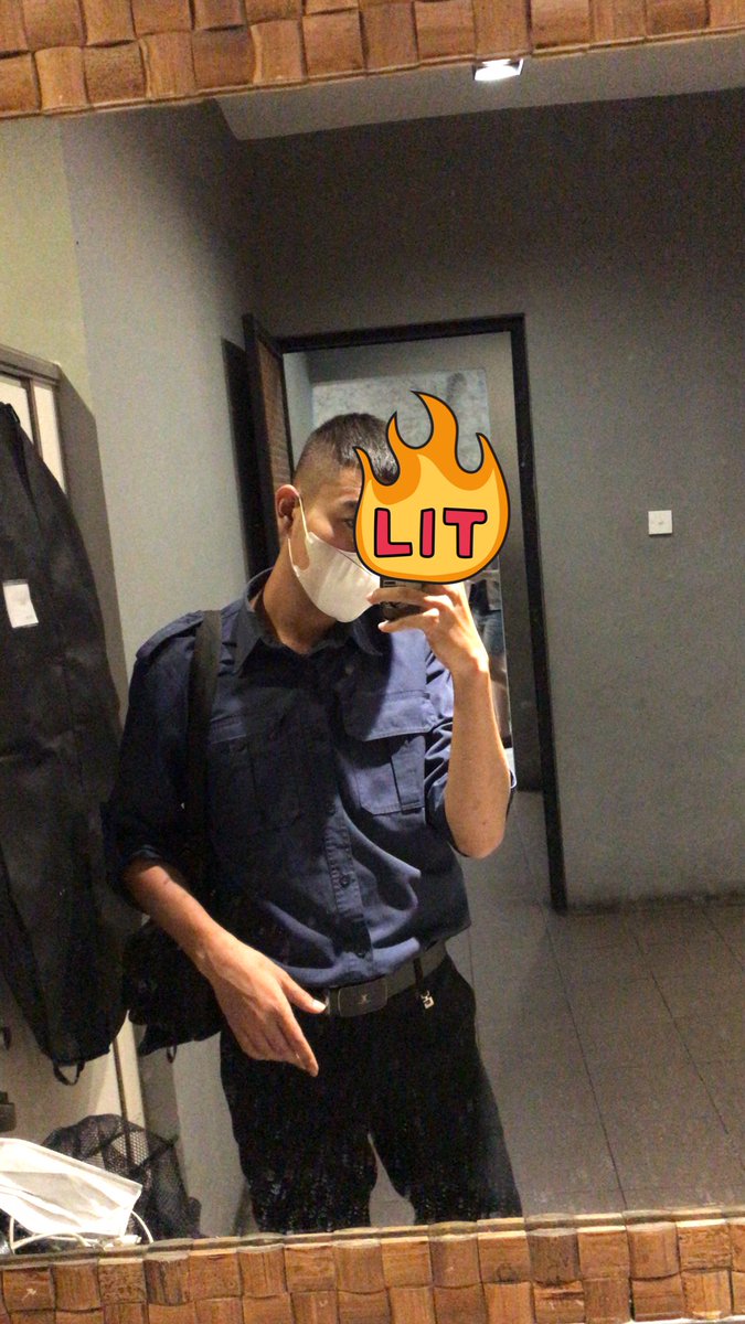 XxPaul19's tweet photo. Sedihhh gaada yang dm wkwk ngarep bngt #gaybandung https://t.co/8FeDEqteKy
