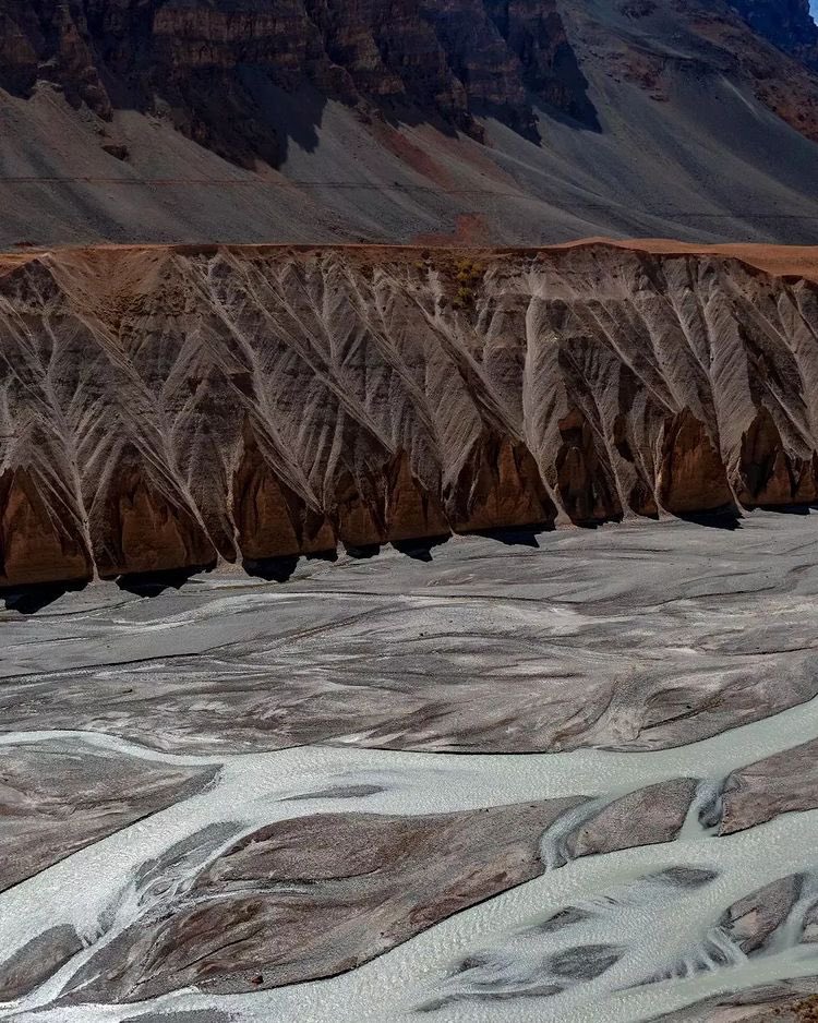 GoHimachal_'s tweet photo. A ride in the Mars.
 
Spiti Himachal Pradesh https://t.co/9a91IF8lW2