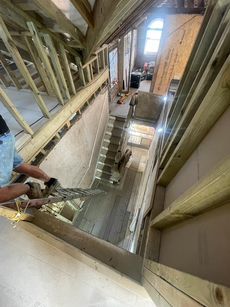Check out this Preston Park loft conversion.   

As we rebuild the roof, replace all its tiles, and start installing a new room up top; the new space will add some welcome space to its owners… The skys the limit!

🏠🆕🔝

#HouseConstructionLtd #Building #RoofExtension