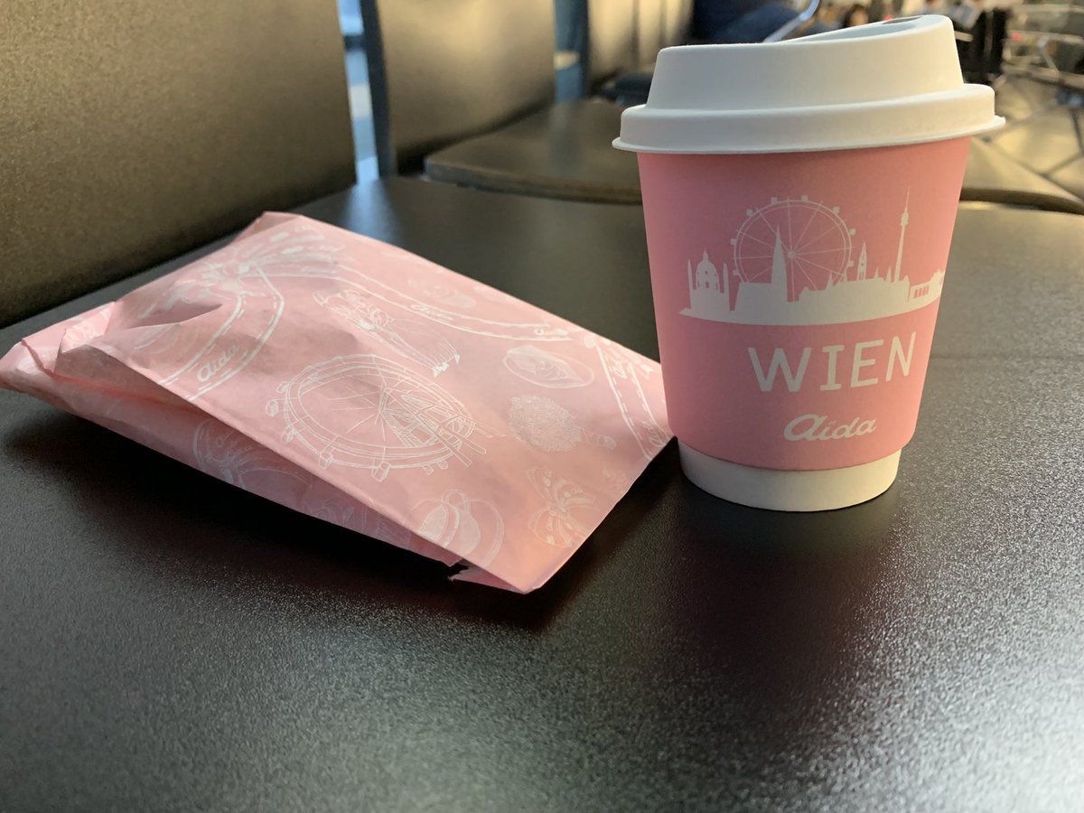 GrabovacIgor's tweet image. At #Vienna #Airport with some #coffee and #apfelstrudel waaaay too early for my flight to #Athens to meet my @CANCERLESS_EU peeps for a #consortium meeting! 🙌 @GrabovacGroup @MedUni_Wien