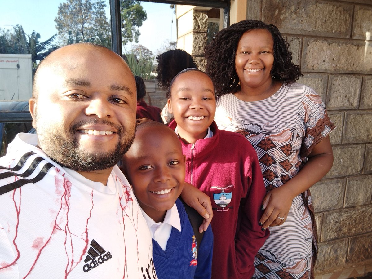martocliq's tweet photo. It's back to school. We thank God for the moments we had over the holiday and we pray for our Lord's protection as they resume school. Keep them safe on the roads and in school in Jesus name, Amen. https://t.co/9NzYFrk49a