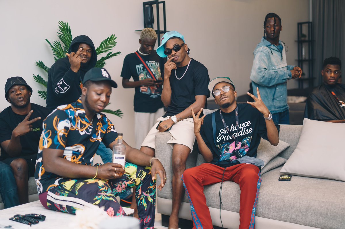 JiggyPappi tweet media