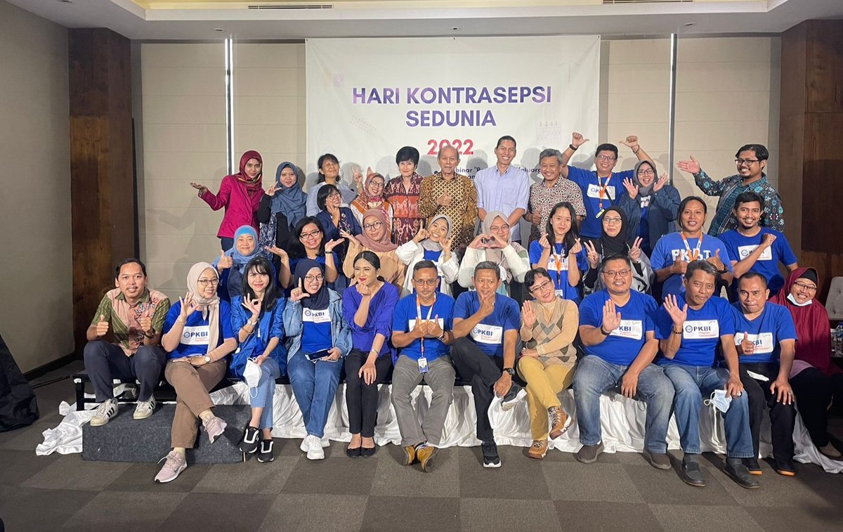 Cipta_Indonesia's tweet photo. Ibu Atas Hendartini Habsjah sbg relawan PKBI dgn topik 'Gerakan KB, Dulu &amp; Sekarang)  

Anggraini Sari Astuti, perwakilan UNFPA dgn topik 'Target SDGs - Kb 2030'.

#HariKontrasepsiSedunia https://t.co/ZlbxzsvZft