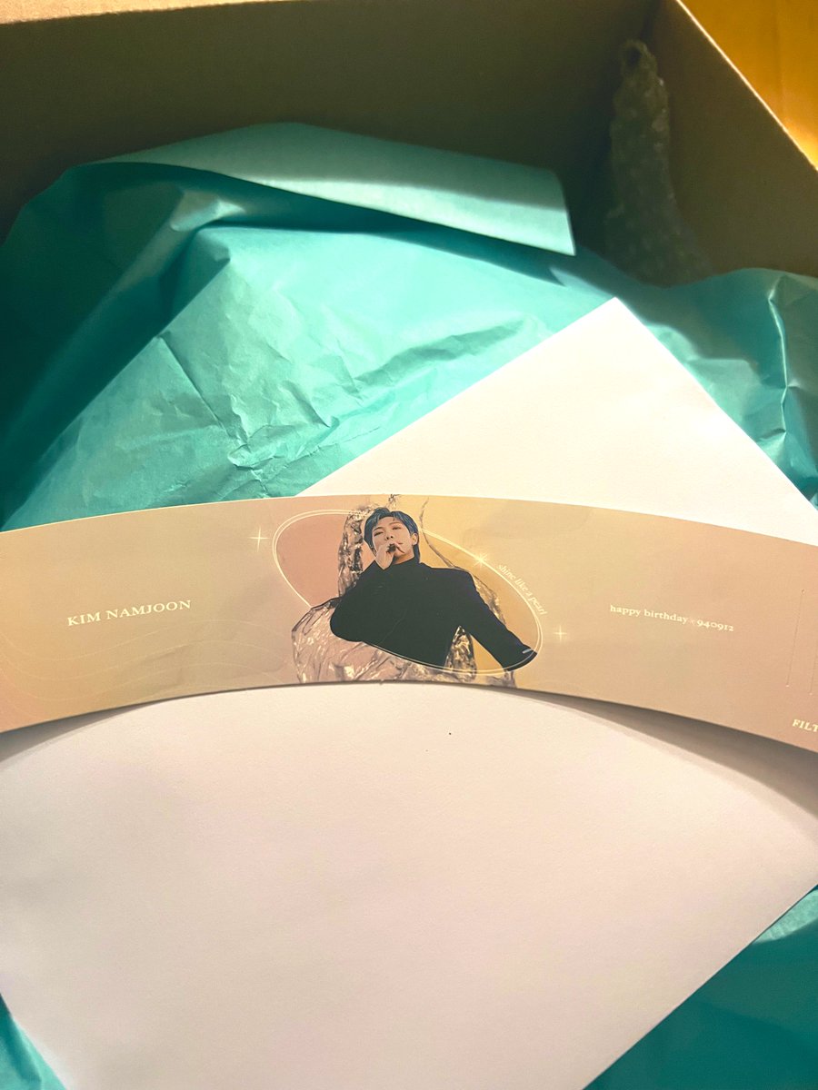 fuckasolostan's tweet photo. #HappyRMDay GA 🐨💓

🎁: ✨Surprise✨ Joon Birthday Box

Rules: 
•RT + Bday Streaming Proof (attached)

⏰: 9/30 @ 1PM EST

FYI:
•WW
•Shipping Included

Good Luck Friends. (+) https://t.co/U4ePQ8Ij18