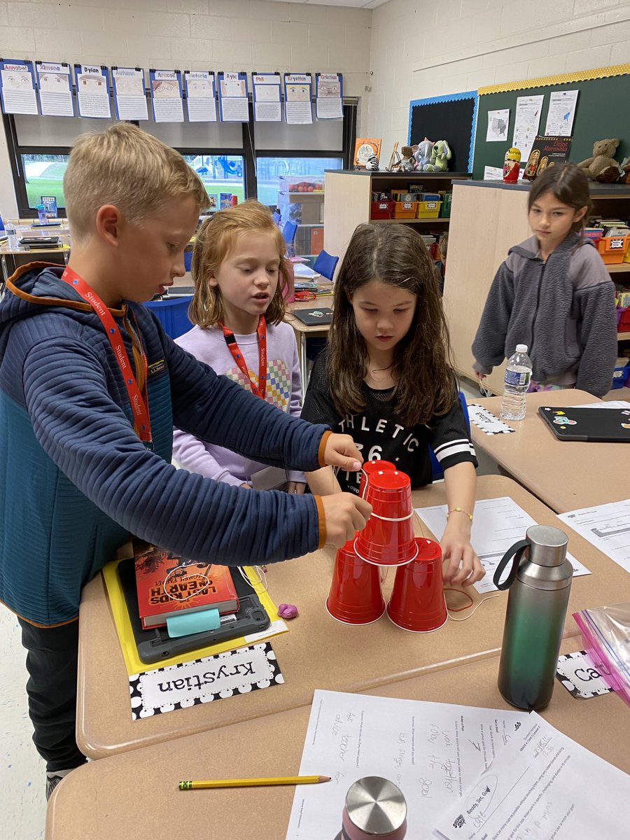 Having fun setting goals. How many cups can you stack in ten minutes? Now we’ll reflect and adjust our goals if needed. #bettertogetherD95 #spdragons #SanderStars