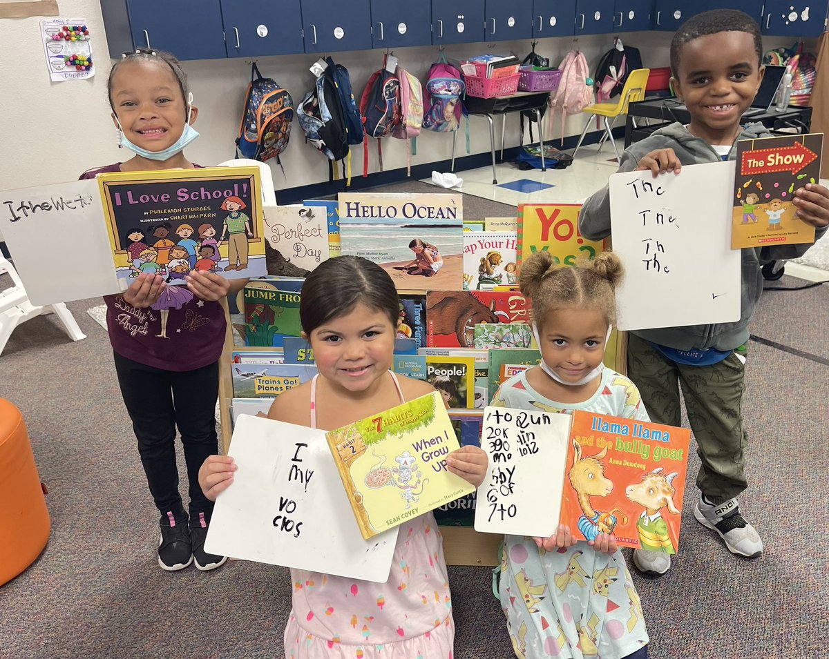 KiKisClassroom's tweet photo. βWhen children are encouraged to notice and recognize print in books, their resulting early print knowledge has a marked impact on their later literacy skills.β #classof2035 #collegiateacademy
@Alexander_Elem
#TeamingUpForSuccess
#WeAreDville #WinTheDay #DvilleAllin https://t.co/BzJYYIzOPV