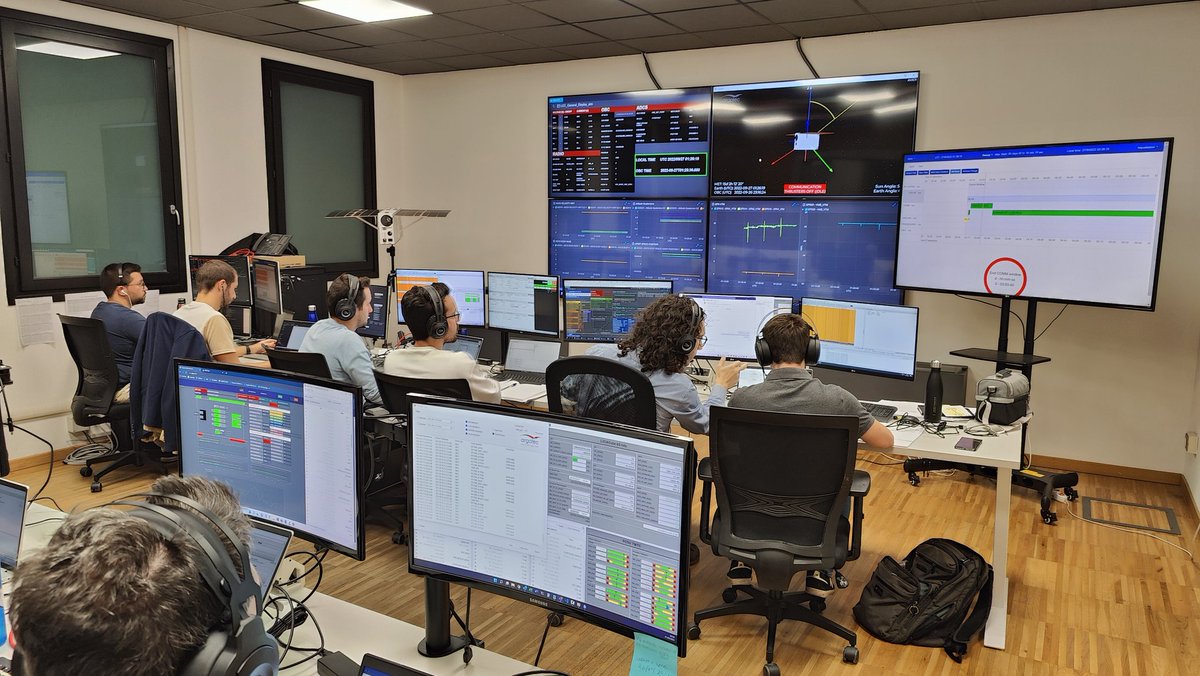 ☄️ #NASA #DARTMission is not over yet. Our engineers are in contact with <a href="/LICIACube/">LICIACube</a> from our Mission Control Centre in Turin after the impact between Dart and Dimorphos. 
We will share more information with you as it comes in.
Stay in touch 🛰️ <a href="/mediainaf/">MEDIA INAF</a> #LICIACube <a href="/ASI_spazio/">Agenzia Spaziale ITA</a>