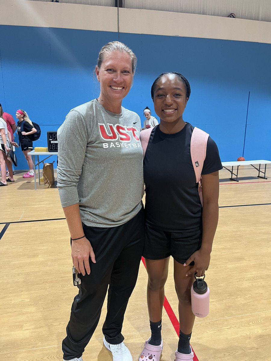 I had a good time at the Prospect ID Showcase on Saturday! I’m grateful to have had the opportunity to learn valuable lessons from <a href="/Brenita33/">Brenita Jackson</a> and <a href="/CoachCross6/">Jae Cross</a> that will help me both on and off the court!! <a href="/LanghamWbb/">LanghamWBB</a>