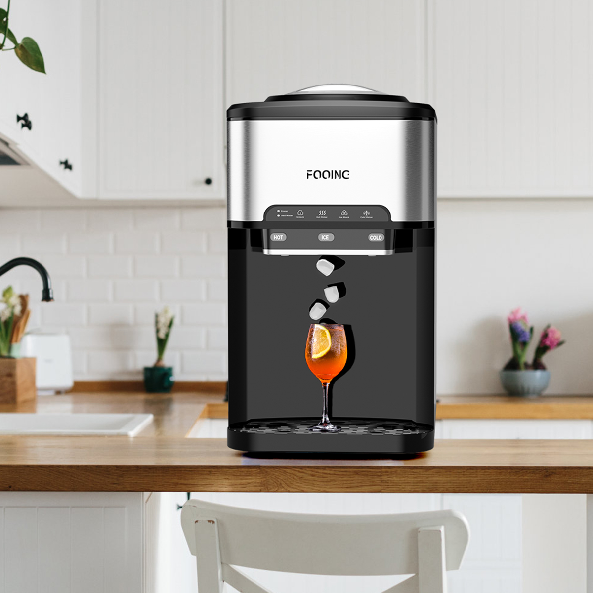 fooing_official's tweet image. 😏 Get cold drinks in your house, office, car, or even anywhere outdoors. With the FOOING ice machine, coolness is all around you! 🍹🍨 
 #fooing #icemaker #home #office #outdoors #icecoffee #icedrink