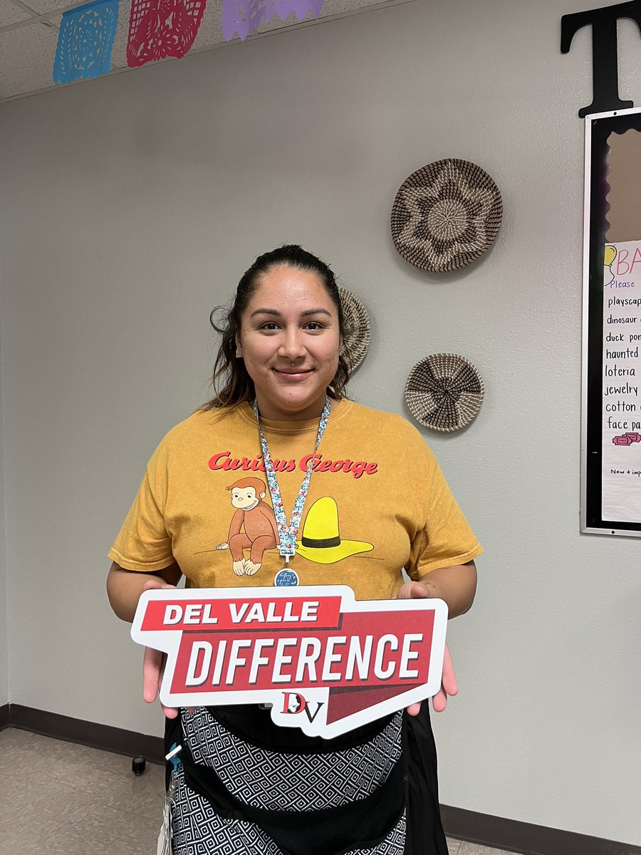 LGonzalez_GES's tweet photo. I loved visiting the @dvisd_bes for our HR Campus Visits! We will be chatting with our awesome educators all week and answering any compensation questions &amp; anything else we can help with! #educatorsrock #DVDifference https://t.co/TJbpx2ZgkF