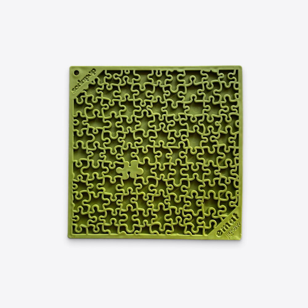 My_PetisSmart's tweet photo. #hashtag2 Jigsaw Design Emat Enrichment Licking Mat - Green https://t.co/WxuvEXrXE3 https://t.co/BIihoI0O18