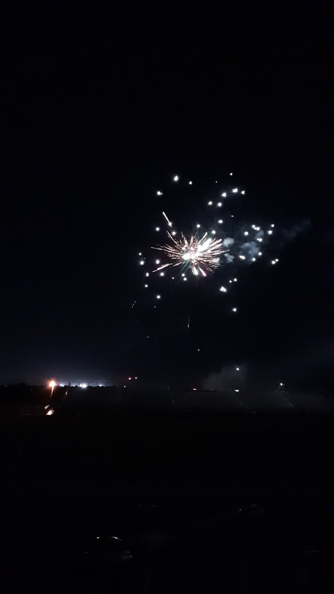 JillStacy16's tweet photo. What a great night. The homecoming parade and pep rally was so much fun. Proud to be an Alvarado Indian. #Alvaradoexcellence https://t.co/1HeLk3C3y1