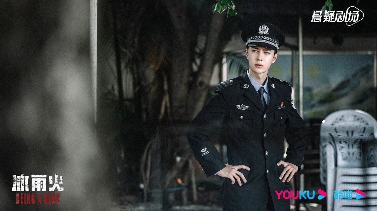 Office Chen Yu love🥰

#WangYibo #WangYibo_BeingAHero #ChenYu