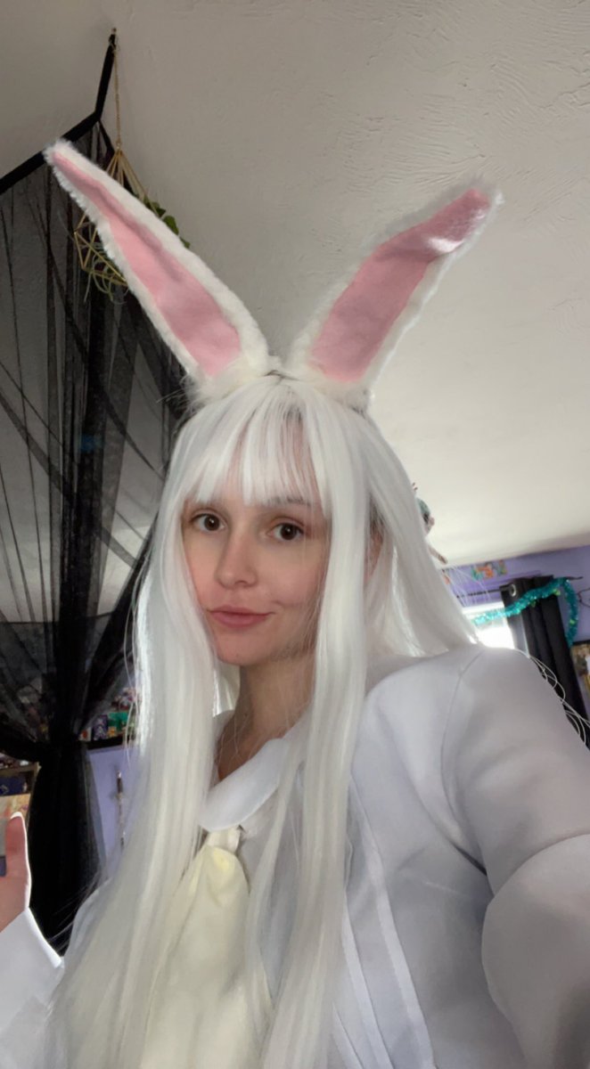 Bonnabell1's tweet photo. I need to get someone to do a lewd Haru/Legoshi cosplay. 
🐰 🐺 
I wanna remake these screenshots so bad 😩😳 https://t.co/4HixpLMrDo