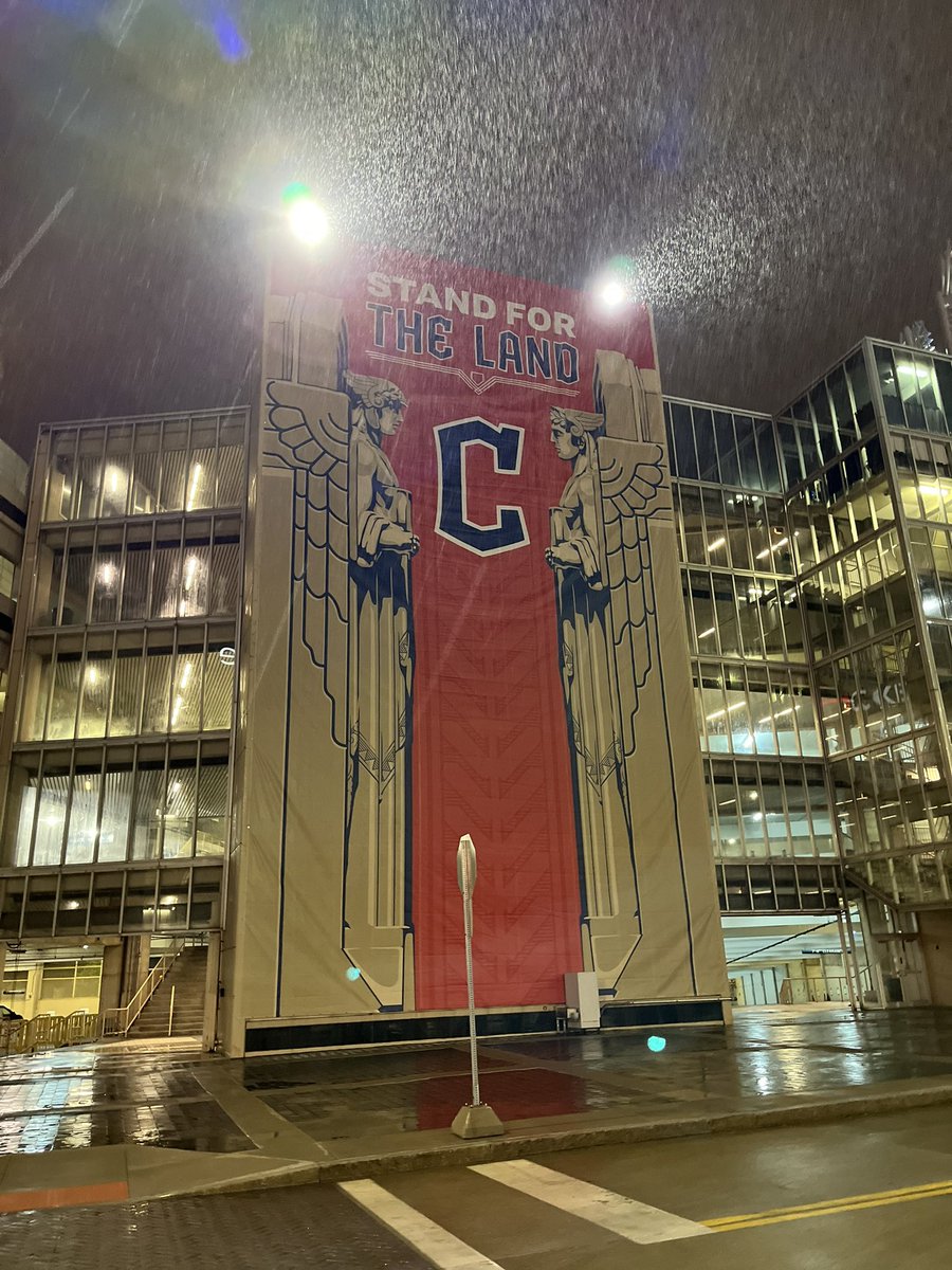 AmandaHarnocz's tweet photo. L♥️VE the new banner. #fortheland #standfortheland #allincle #thisiscle @GuardiansCD @CleGuardians https://t.co/AOOOLwNrvg