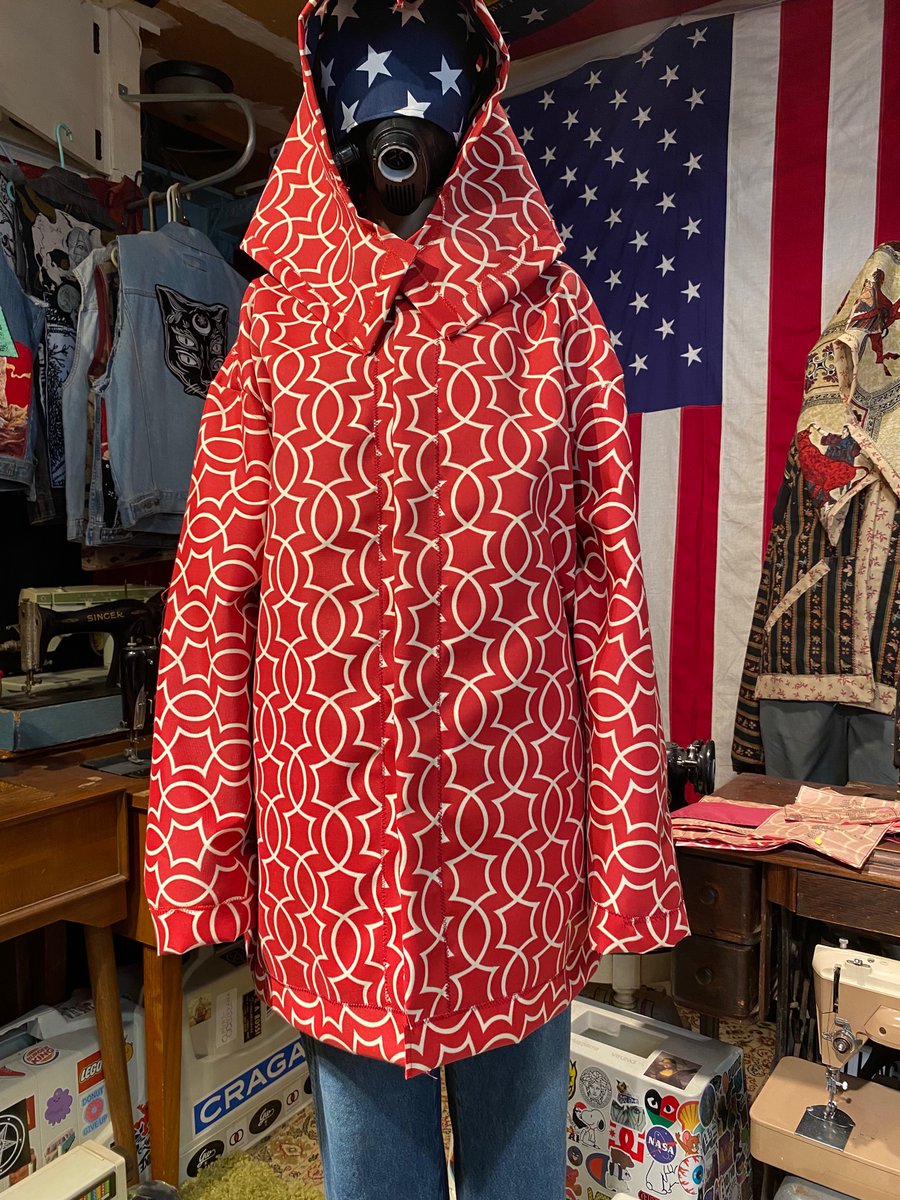 GodlessSewing's tweet photo. In times of change learners inherit the earth; while the learned find themselves beautifully equipped to deal with a world that no longer exists #Atheist #create #fashionstyle #Recycle #Reuse #Reduce #Think #altfashion #sewing #upcycle #isolationcreation #sew https://t.co/gRkBYyqTMk