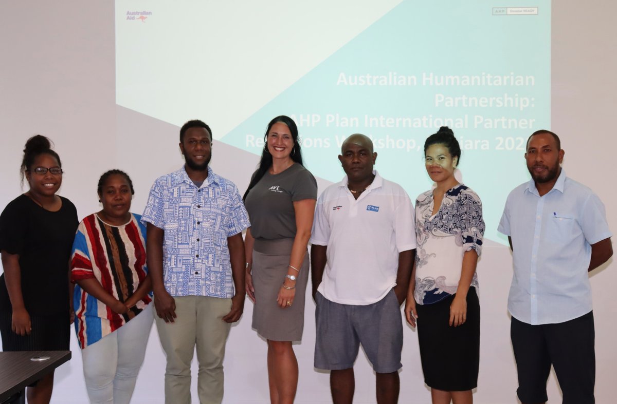 _PlanPacific's tweet photo. A #disasterREADY reflection workshop took place on 30/09/22. The AVI, PWDSI, SIDT, &amp; Mai-Maasina Green Belt were present. They highlighted on various achievements learnt from #jointpartnership and also touched on #values when strengthening communities in preparation to disasters. https://t.co/1aMzwMKNLI