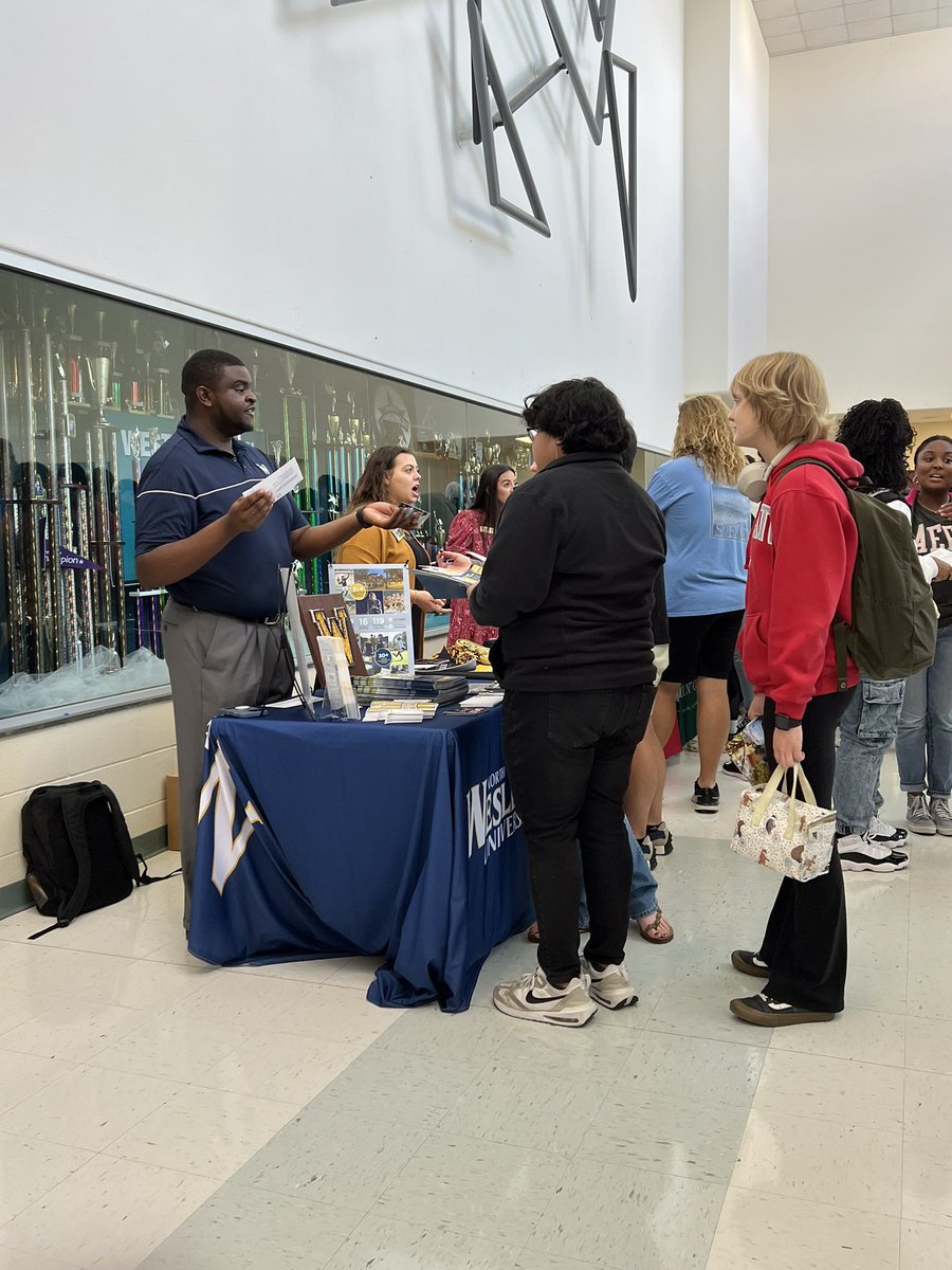 Sarah Lewis tweet media